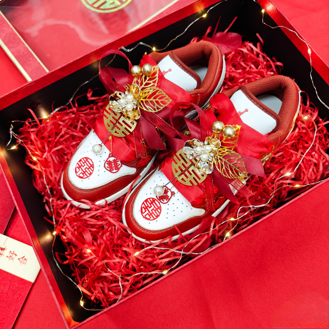 ���ڲ�����nike�Ϳ˻�ЬŮaj��ɫ��̻�ЬŮЬ����ʽ��������Ь�����š��߶˶��� ��֦��Ҷ-AJ��Ь ���ƹ�ƺ졿