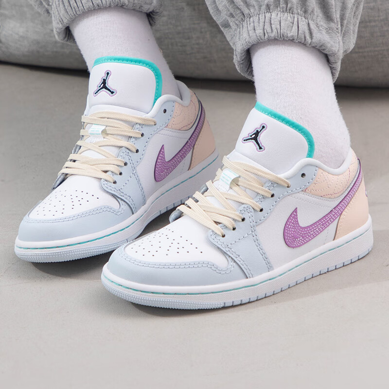 耐克(nike)女鞋运动鞋air jordan 1 low aj 1篮球鞋板鞋休闲鞋 fv3623