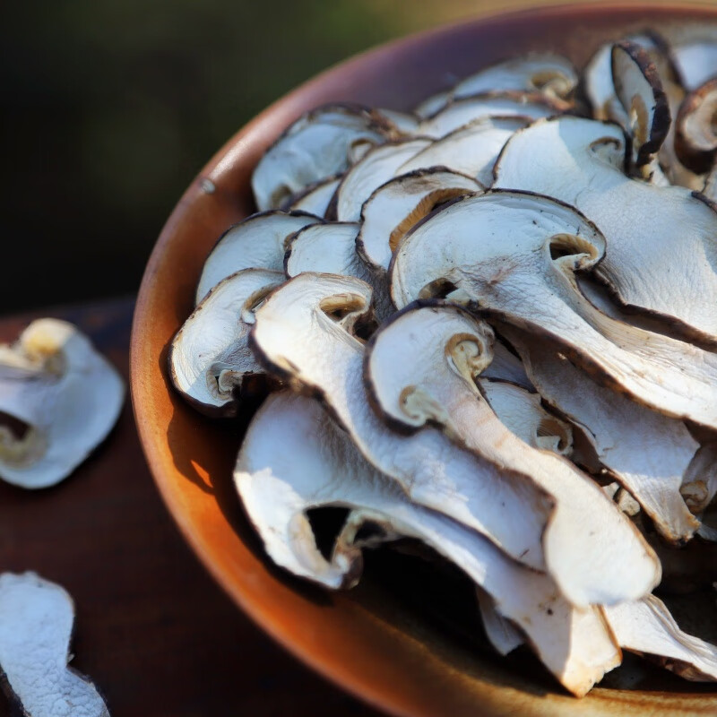 元族部落山珍西藏林芝纯松茸干货100g未去皮未开伞童菇干片