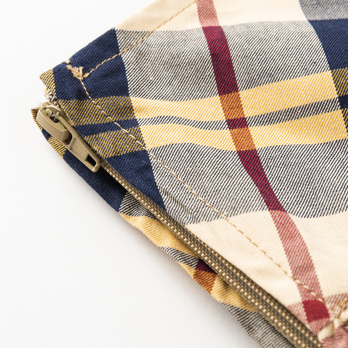 马骑顿梭织半裙 浅卡其格 140