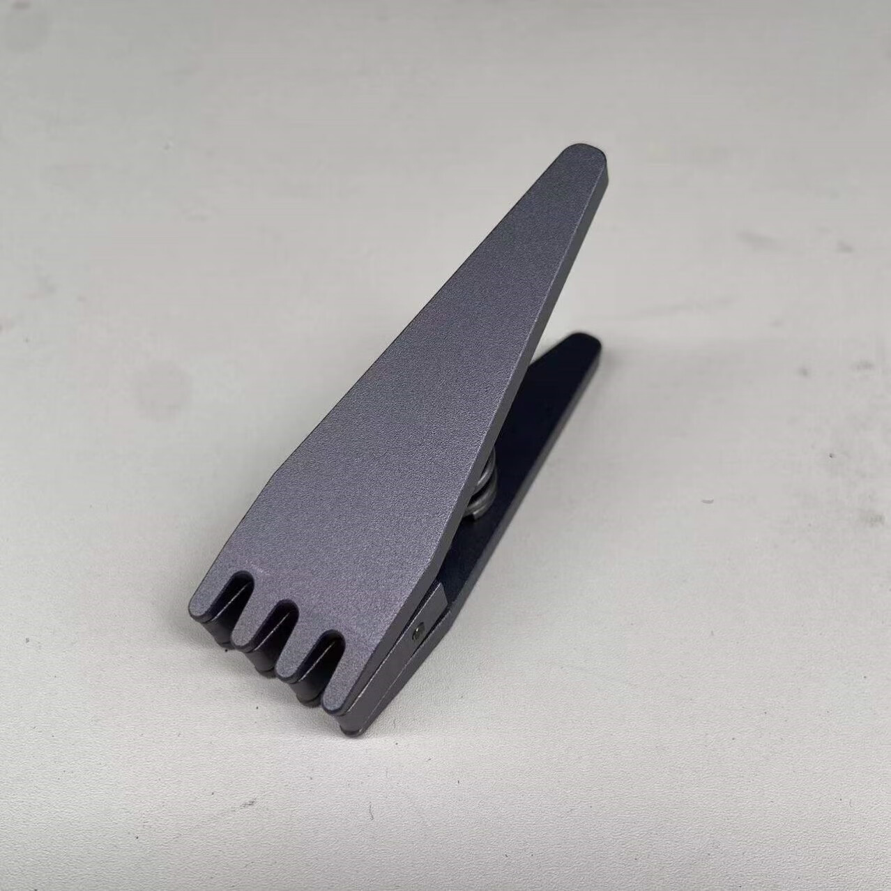 汛喃羽毛球拍穿线工具缠线飞夹线夹拉线换线手工拉线器 4齿飞夹一个