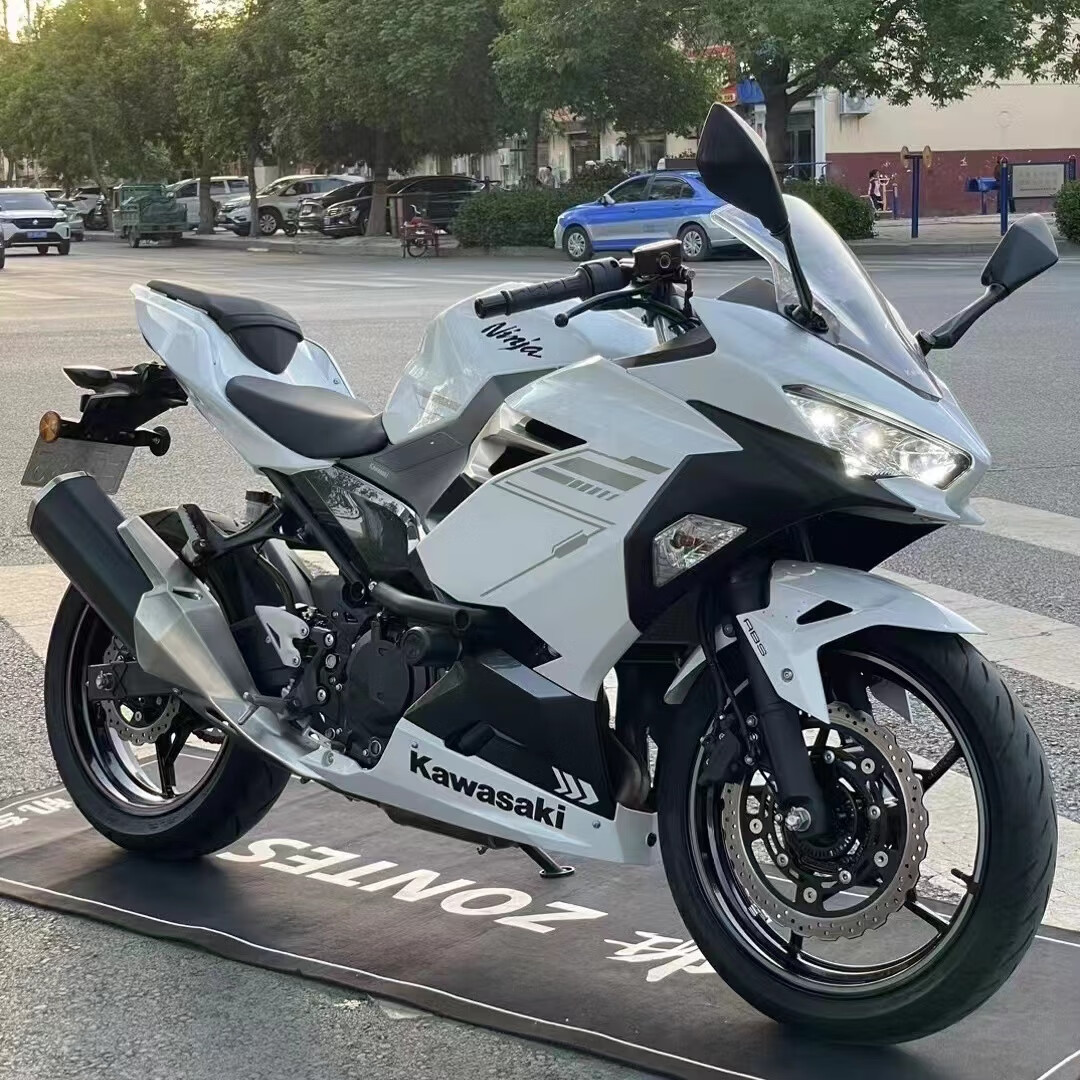 m二手正品大贸进口nijia川崎小忍者400cc双缸水冷跑车赛车可上牌 白色