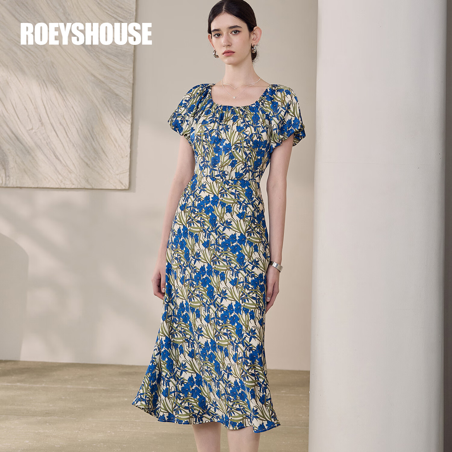 ROEYSHOUSE罗衣时尚方领缎面花色收腰连衣裙2025夏季新款印花中长裙女12272 花色 S