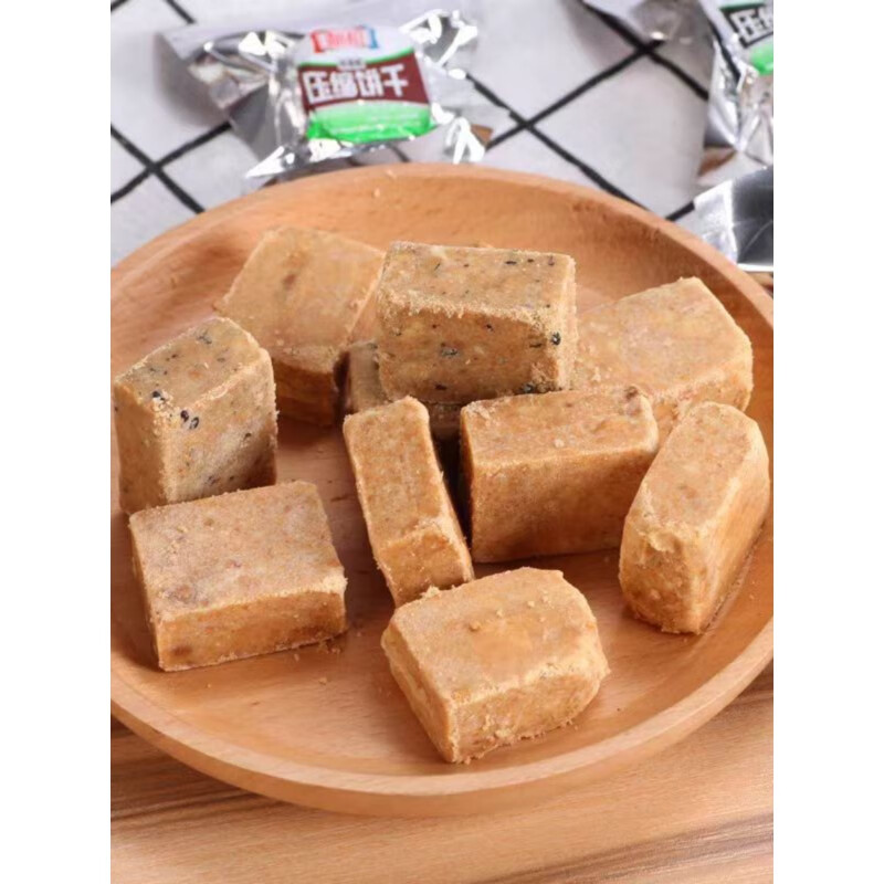利拉壓縮餅干2500g飽腹戶外應(yīng)急口糧充饑餓耐吃宿舍干糧零食 500g肉蓉味壓縮餅干*4袋