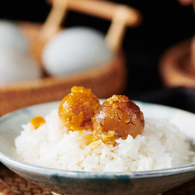 亚弟 广西北海亚弟  特产咸蛋  中蛋（60g） 12枚