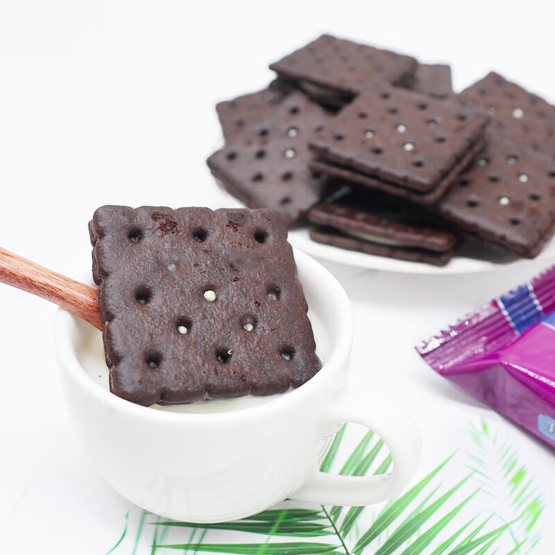 马奇新新马来西亚进口纯可可粉巧克力威化苏打饼干蛋卷休闲零食下午茶点心 岩盐香草味夹心饼干95g*4