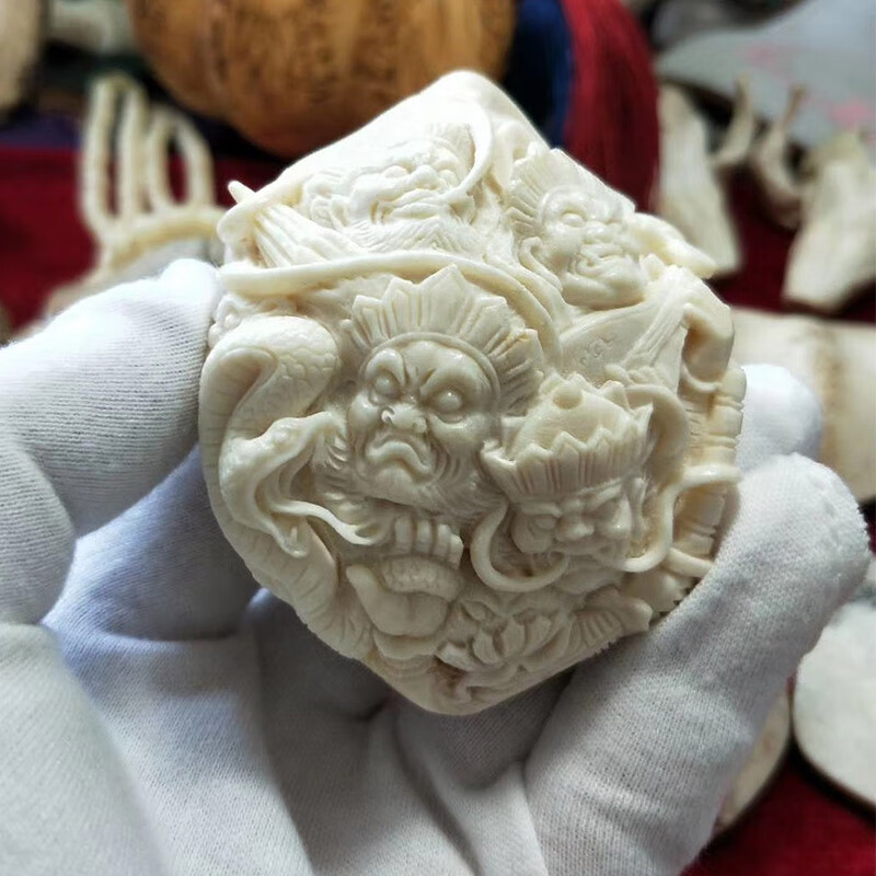 樱优保价鹿骨三界牌雕刻星月配饰雕刻牌项坠四大天王鹿头骨手工把件