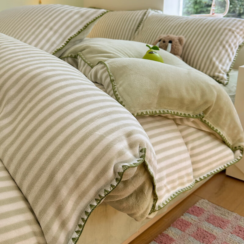 苏萱秋冬季双面加绒牛奶绒四件套2025新款加厚珊瑚绒床单被套床上用品 薄荷绿细条 1.5m 床单款 四件套-被套200x230cm