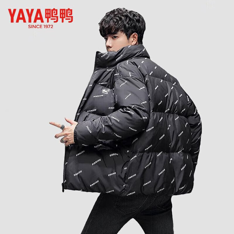 鸭鸭(YAYA)时尚卡通图案2025冬季新款情侣短款宽松羽绒服男女同款时尚外套 黑色 L 【120-145斤】