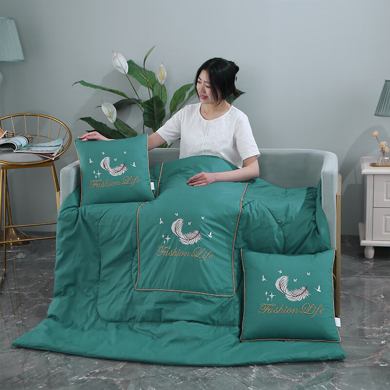 恒源祥 抱枕被 全棉绣花多功能抱枕被子盖毯亲肤透气可折叠薄被子毯子 全棉抱枕被-简约羽毛(绿色) 50*50展开150*195