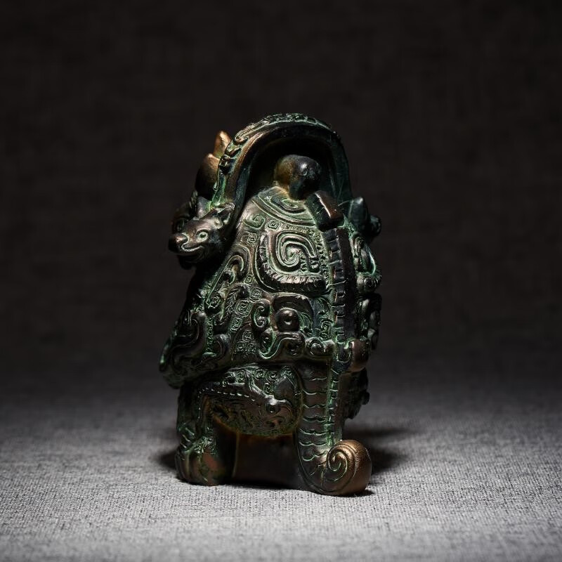 国宝回家虎食人卣树脂摆件海外文物博物馆河北博物院文创纪念品