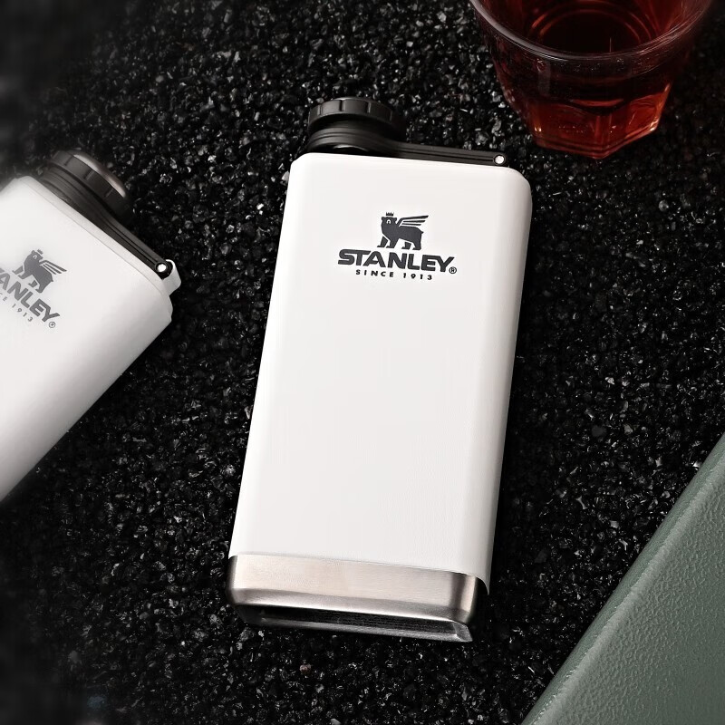 STANLEY酒壶随身不锈钢小酒壶男士便携白酒壶威士忌装酒壶户外扁平小酒壶 发绿色探险款236ml