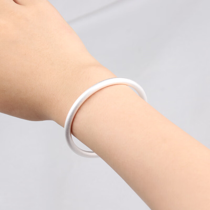 胖东来同款纯银古法实心手镯古法素圈银9999女闭口实心简约磨砂年 20克-56圈口(100-115斤)