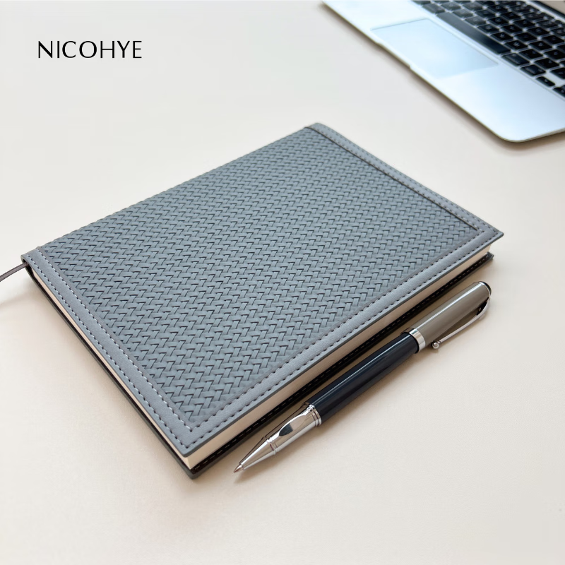 NICOHYE 高级简约A5横线点阵方格笔记本本子 商务办公高档本子 伴手礼 企业定制 高级灰-点阵内页(a5) 京东折扣/优惠券