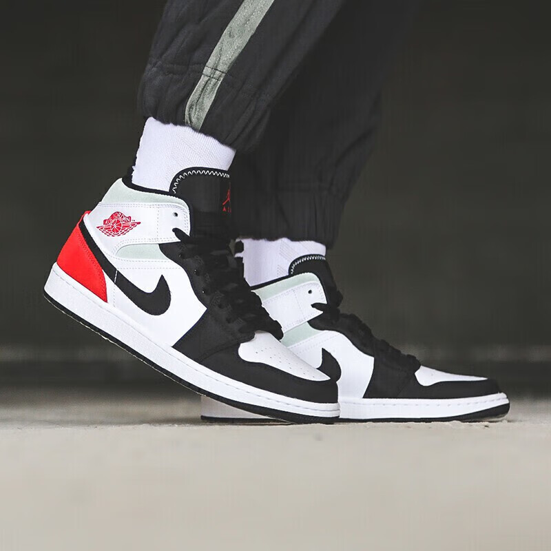 耐克(nike)男鞋运动鞋air jordan 1 aj1篮球休闲鞋缓震耐磨舒适透气