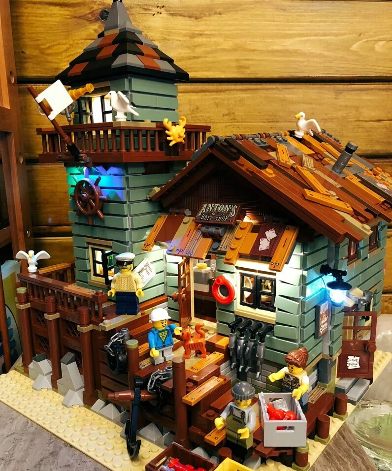 新款渔夫小屋[灯光版送豪礼]