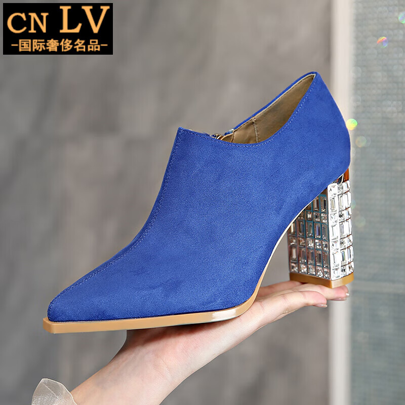 cnlv英伦风气质通勤高跟鞋女粗跟2024春季新款尖头时尚网红水钻单鞋
