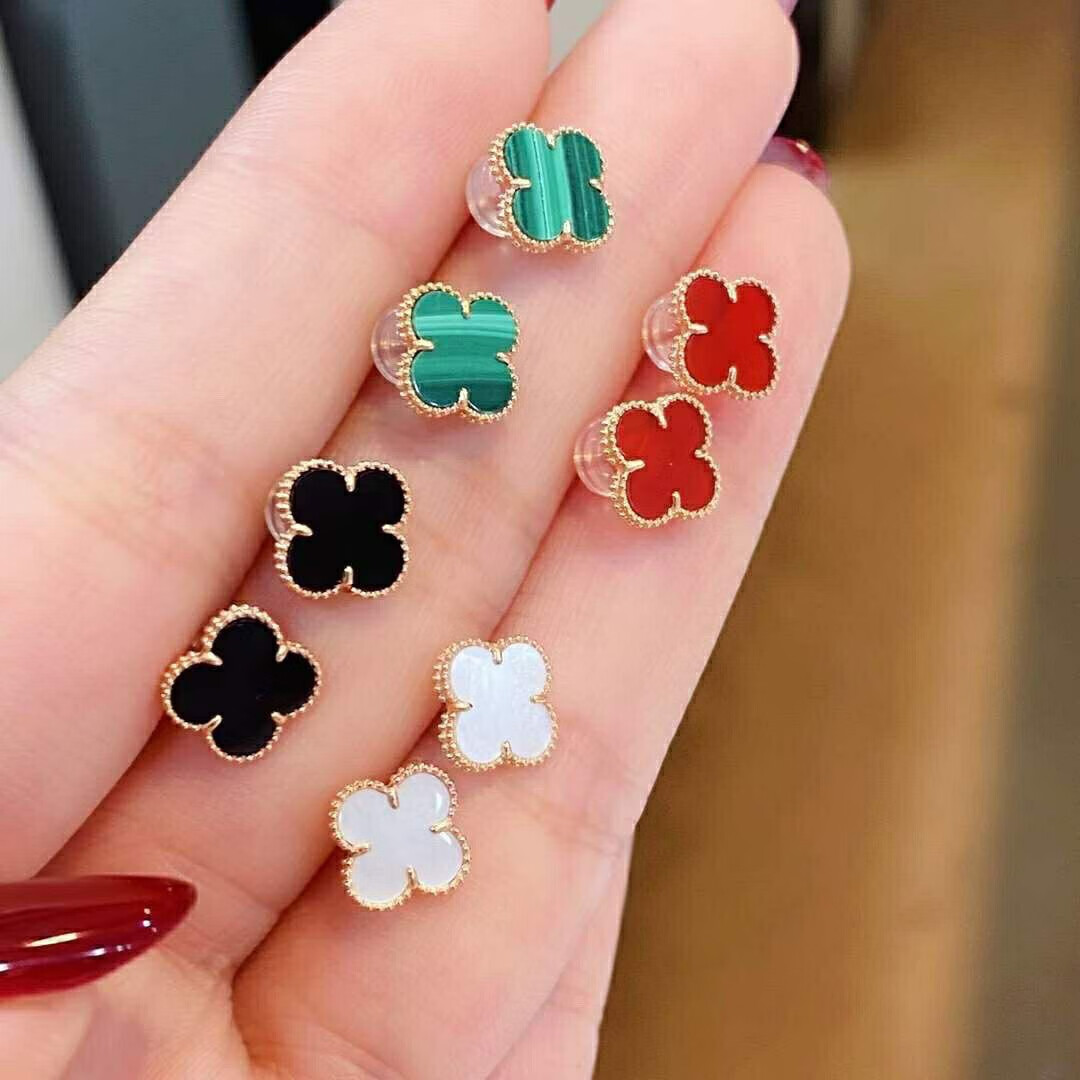 四叶草耳钉耳环耳饰简约小众新款生日情人节礼物纯银幸运草耳钉女 白