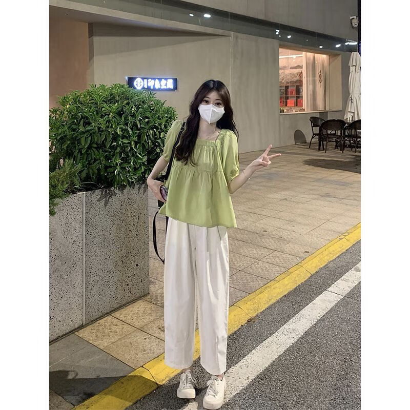 褶皱纯色短袖衬衫夏季新款可爱风绿色洋气泡泡袖方领上衣女 杏色裤子