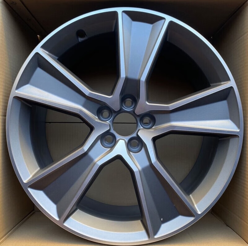 诚迈适用 奥迪q5轮毂20寸原厂新款q5l时尚感动型原装255/45r20轮胎 20