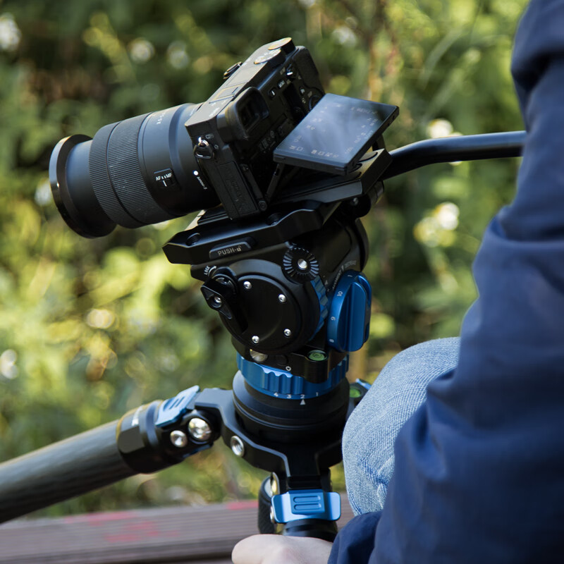 仕宏动平衡液压云台6档8kg摄像机稳定器专业单反相机摄影三脚架云台 蓝色色液压云台+三脚架