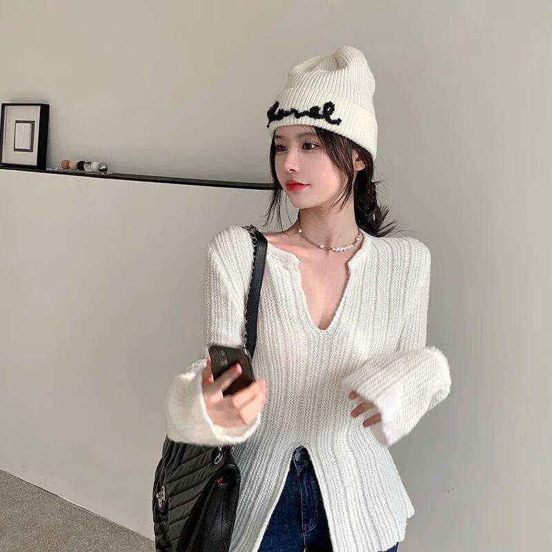 nzglr毛线衣女弧形下摆设计v领上衣纯欲甜辣妹v领毛衣针织内搭打底衫