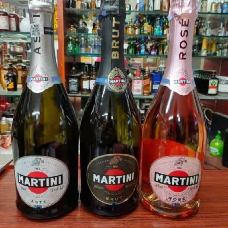 马天尼(martini)阿斯蒂甜汽气泡葡萄甜酒  粉红  聚会派对酒martini