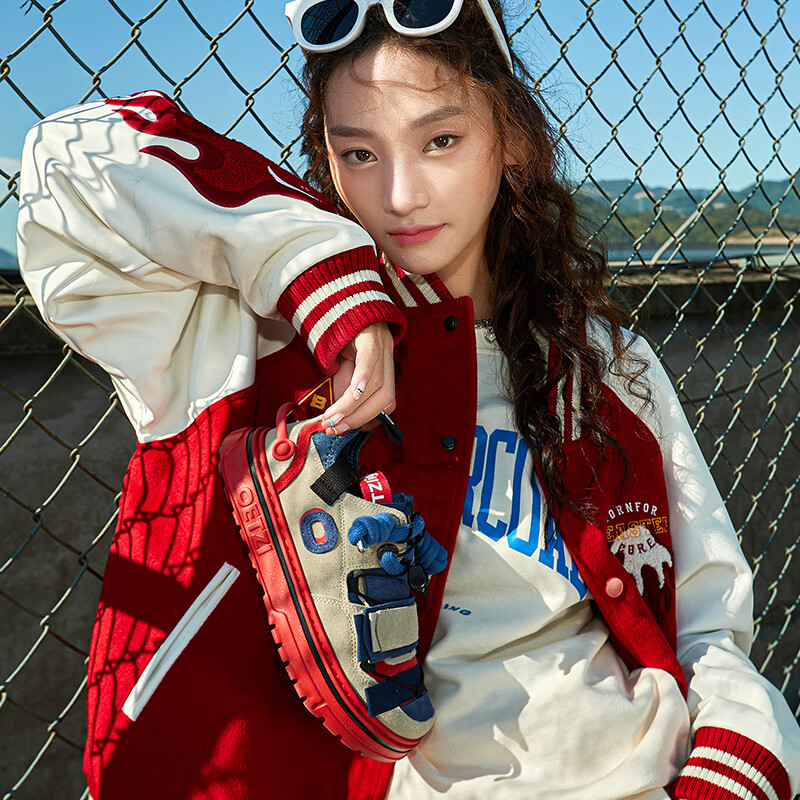 OETZI冰人奥兹 男鞋丑萌机能风板鞋情侣低帮厚底大头休闲潮鞋 米色/红色/蓝色T22340214 43