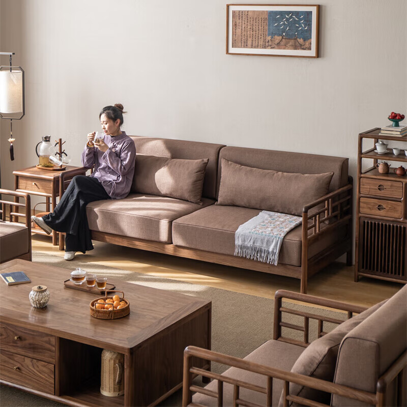 2026年中式沙发哪个好？揭秘这6款经典设计，家居风格提升必备-图片5