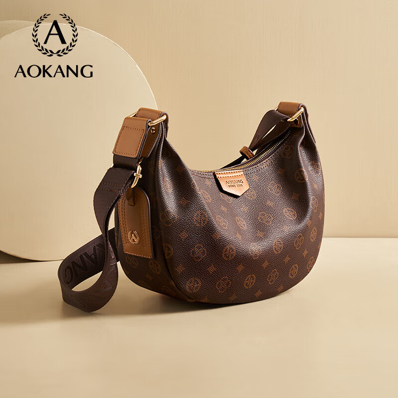 �¿�����Ů���³�����Ҹ�°�ʱ��б�浥����������˽�������Ů������