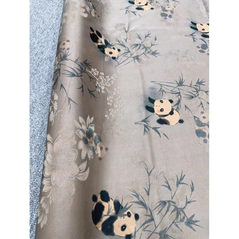 GJXBP高端香云紗面料布料香云紗紅云紗花羅絞羅印花真絲面料旗袍連衣裙 灰熊貓*一米標(biāo)價(jià)
