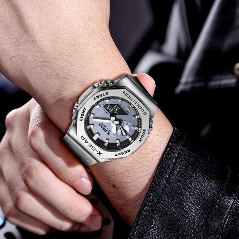X-GEAR农家八角橡树男士机械风黑武士青少年初中高中生电子防水学生手表 银蓝钢带【字母款】