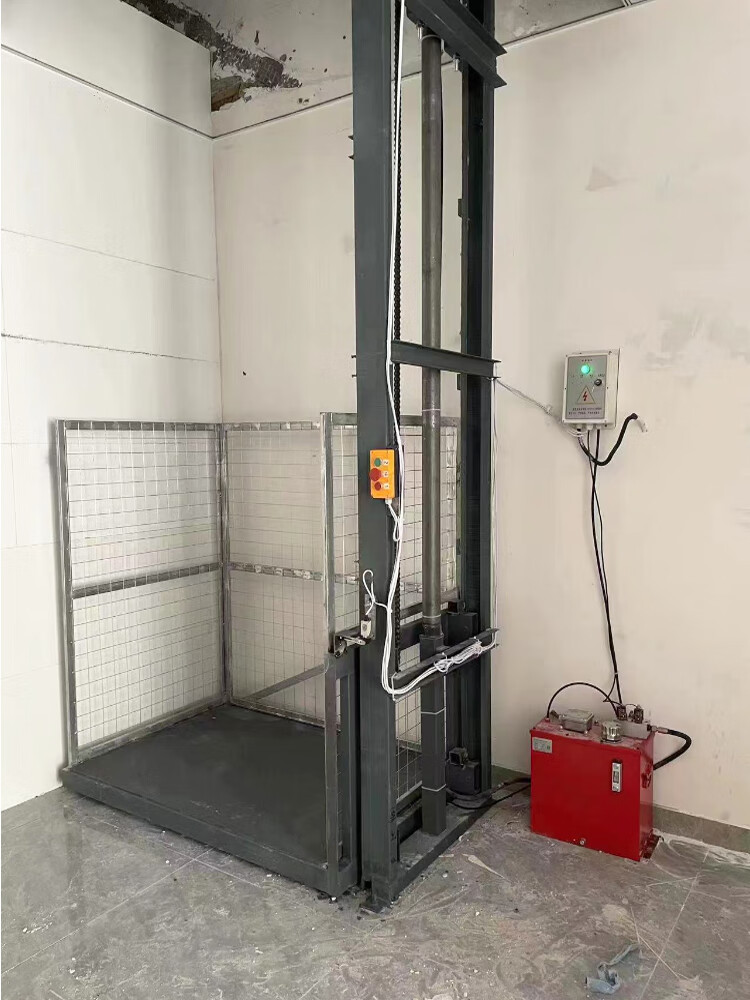 惠利得液压货梯/单轨超市货梯/货梯升降机/升降平台/小型家用升降机