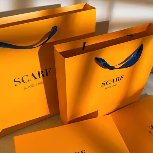 BGUG奢品丛林浮雕印花 重磅双面丝毛围巾女春秋真丝丝巾羊毛方巾披肩 动物世界