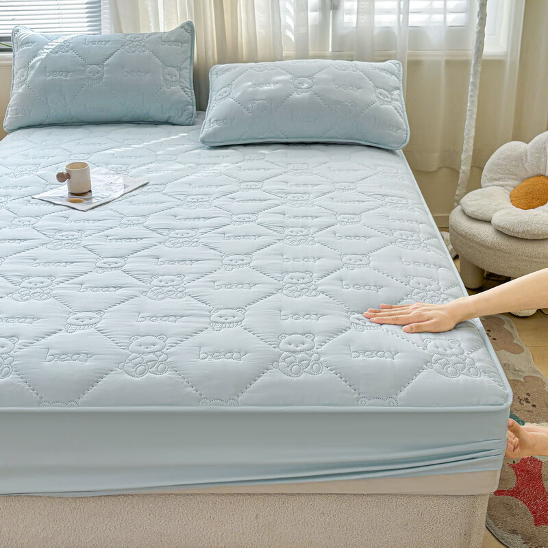 雅鹿加厚夹棉床笠防尘绗缝床罩三件套隔脏床盖床垫保护套床上用品 小熊夹棉床笠-天空蓝【蓬松柔软 四季通用】 150*200cm单床笠