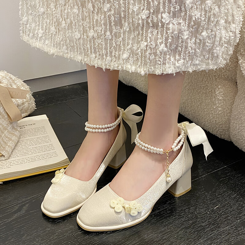 确不凡搭配连衣裙的鞋子配旗袍单鞋方头粗跟玛丽珍鞋中国风汉元素珍珠