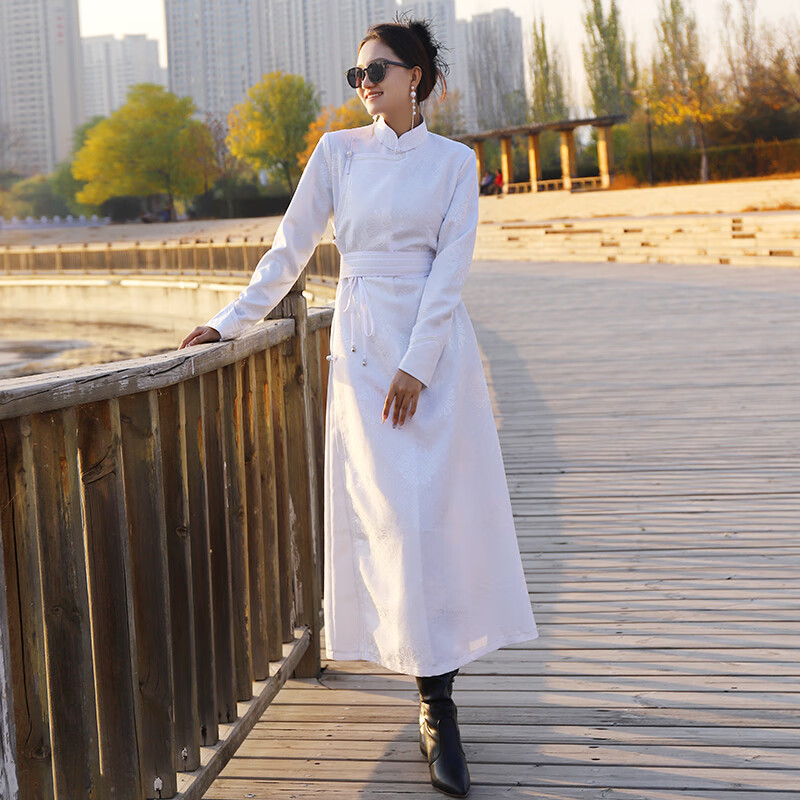 库衣场蒙古服装女日常穿新款士改良现代袍传统长袍生活装民族服饰礼服