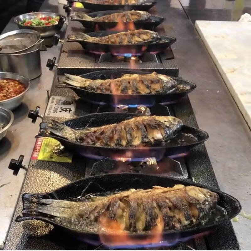 仁聚益煎鱼专用锅鱼形状 铸铁鱼形铁板烧盘商用韩式烤鱼盘鲫鱼铁板