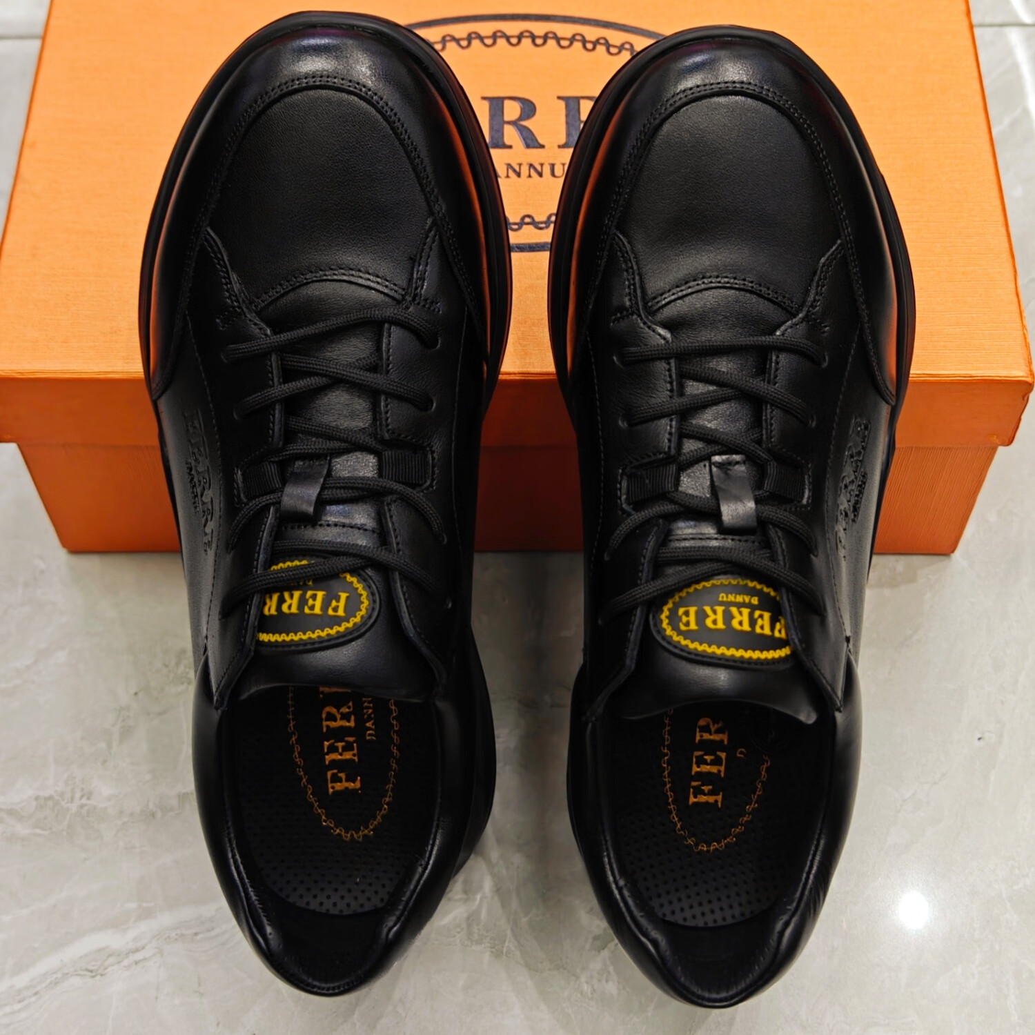 费雷丹奴新款板鞋休闲皮鞋轻底百搭男士鞋欧版潮流男装皮鞋 黑色 单层