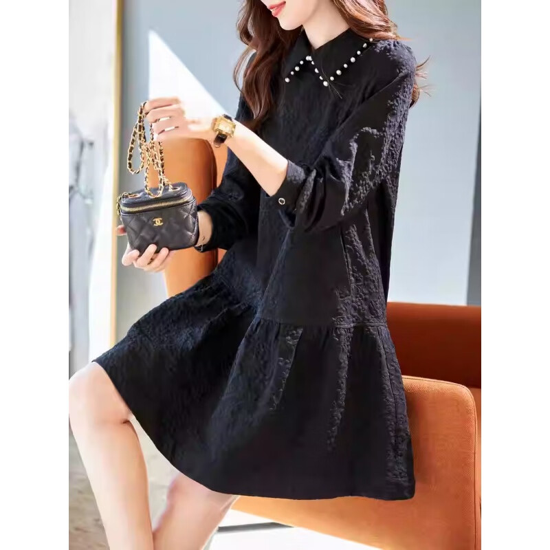 莎妮朵羅大碼女裝連衣裙胖mm秋裝新品胖人顯瘦款遮肚微胖寬松小黑裙20498 黑色-預(yù)售7天發(fā)貨 4XL 建議160-180金穿著