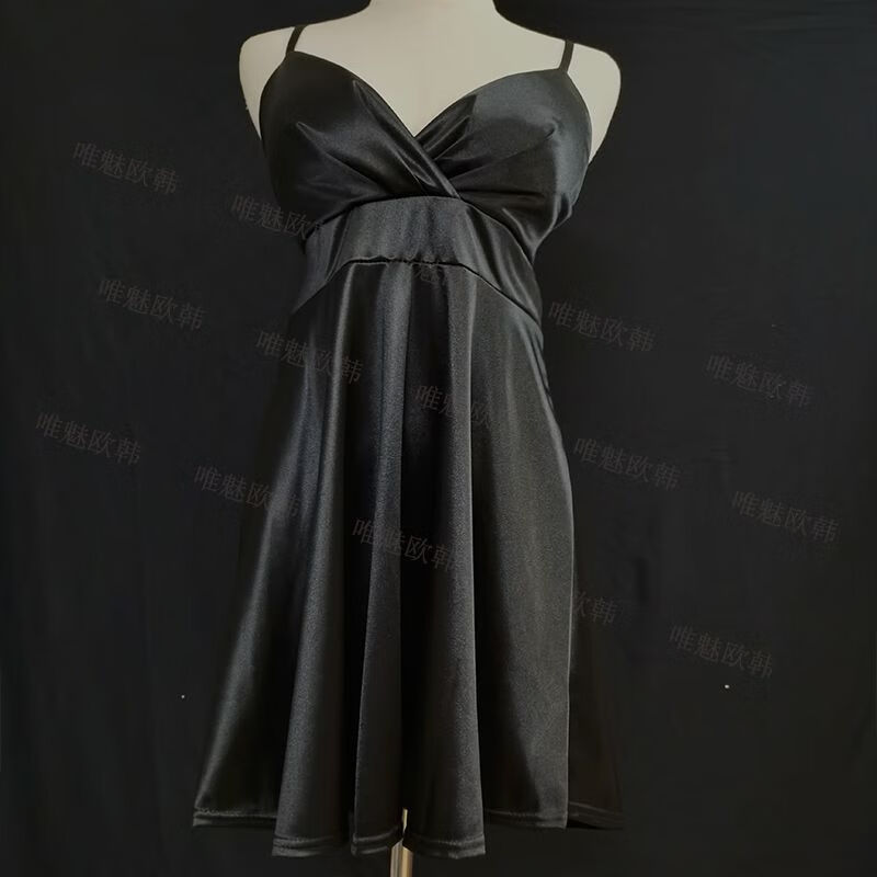 绿吖喵性感低胸深v吊带连衣裙服装夜店女装短裙子 黑色 s 80-95