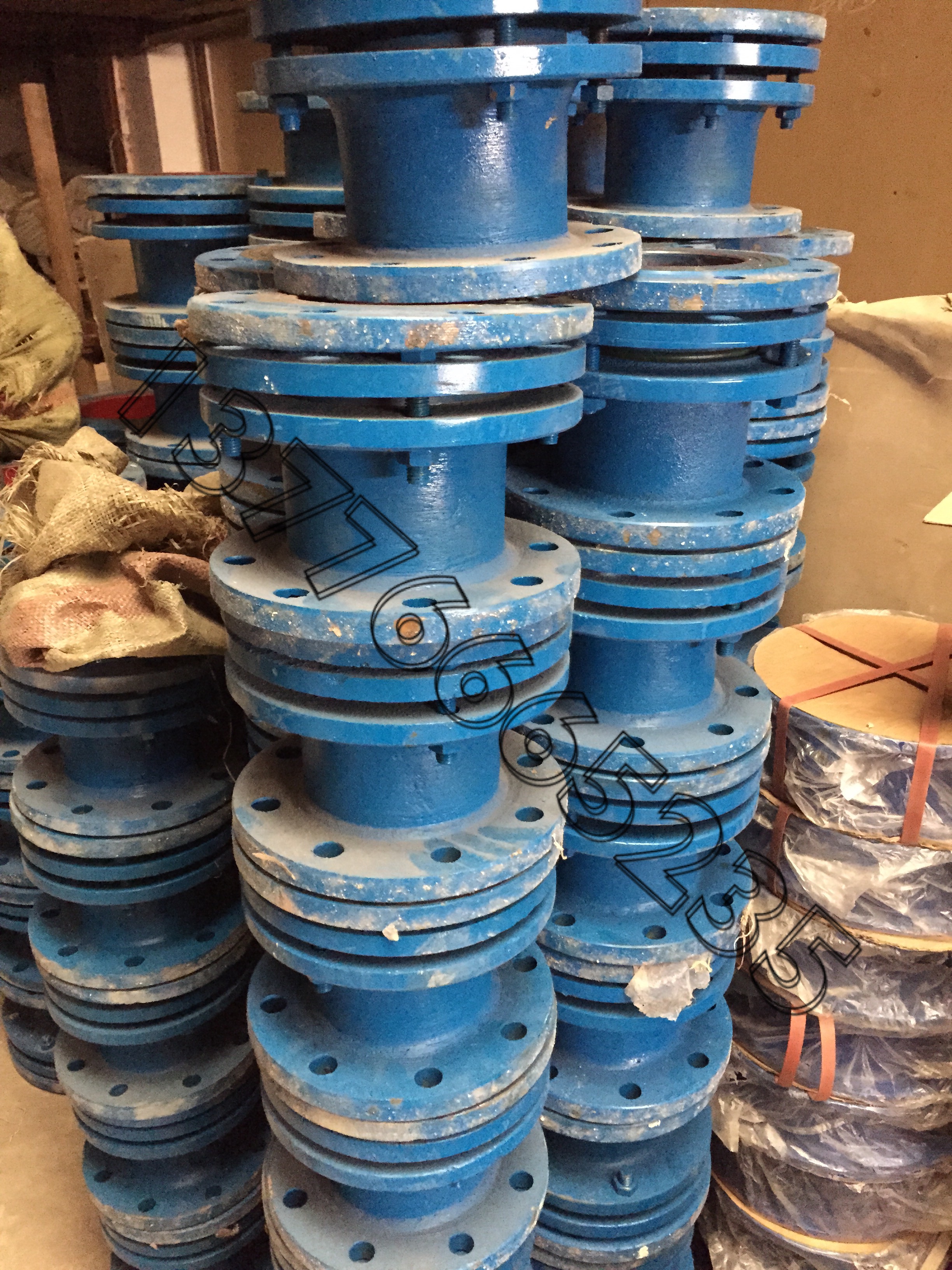 云启格钢制伸缩器 铸铁伸缩器 双法兰限位伸缩接头 双法兰伸缩节 伸缩