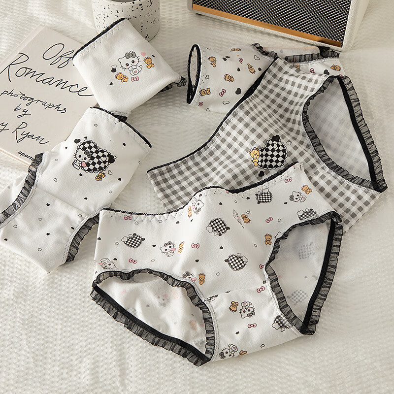 caramella纯棉内裤女透气三角裤甜美清新女士短裤少女大童内裤 黑白蕾丝卡通款混色 3条 均码 （适合85-120斤）
