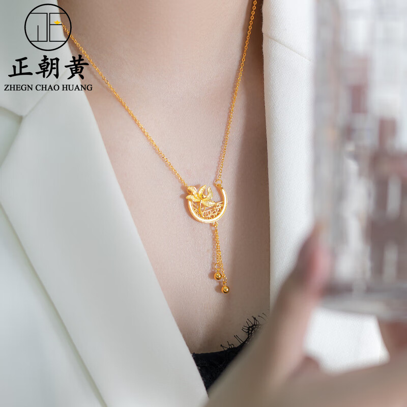 正朝黄镀沙金女新中式镀金高级感莲花项链细小众古法荷花复古花朵锁骨链