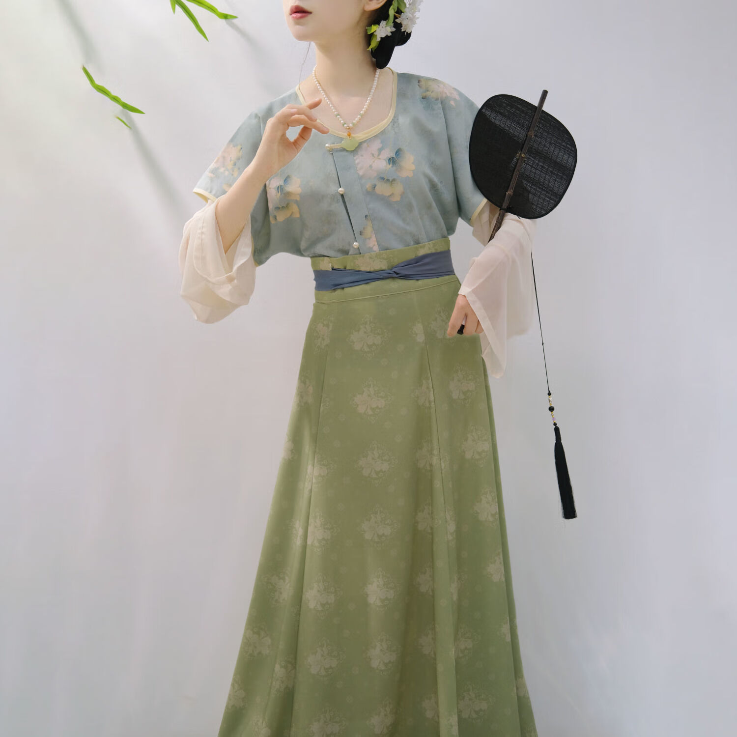 智洲汉服女初中生青青子衿【青芷】唐制褙子复原款夏唐圆领齐腰八破长