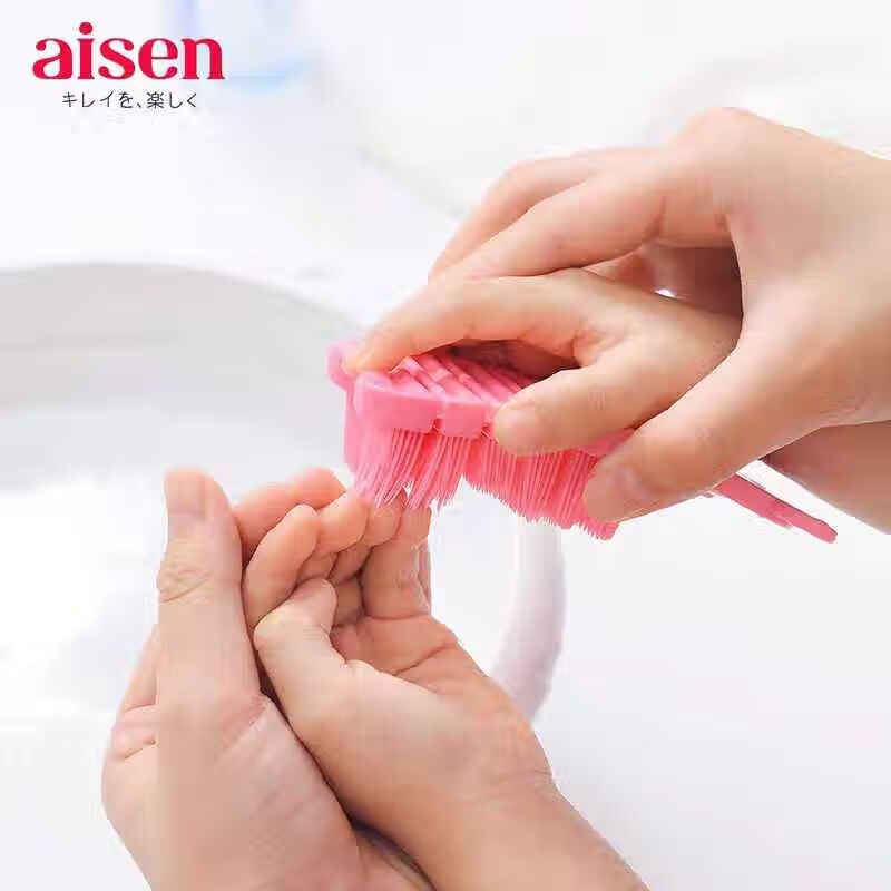 Aisen 日本儿童洗手刷 指甲缝清洁刷可弯曲手背部洗脚刷清洗污垢刷 宝宝洗手刷【简约蓝色】