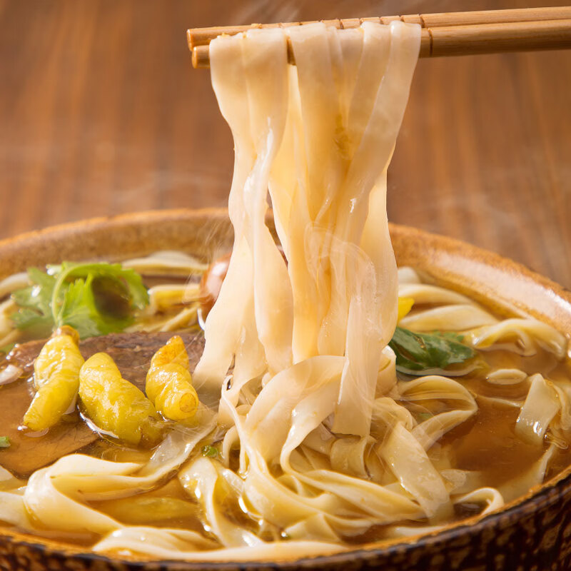 神宫泡椒牛肉味河粉非油炸速食方便泡面免煮零食品广东正宗炒米粉 【6