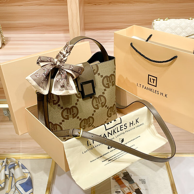 chaseng&keithck女包官网女包2024新款小众包包时尚通勤手提水桶包单