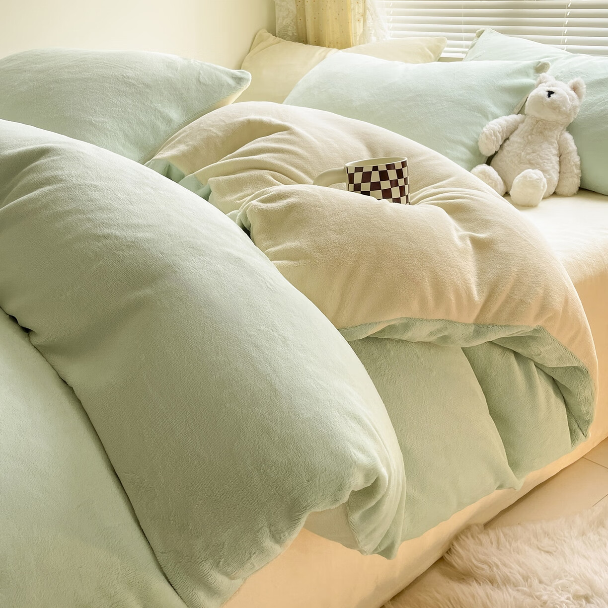 J.H.Longess 厚实保暖纯色双拼牛奶绒高克重秋冬加绒床上四件套 芽绿+奶黄/LJR 1.8床 床单款 (被套200*230cm) 套件