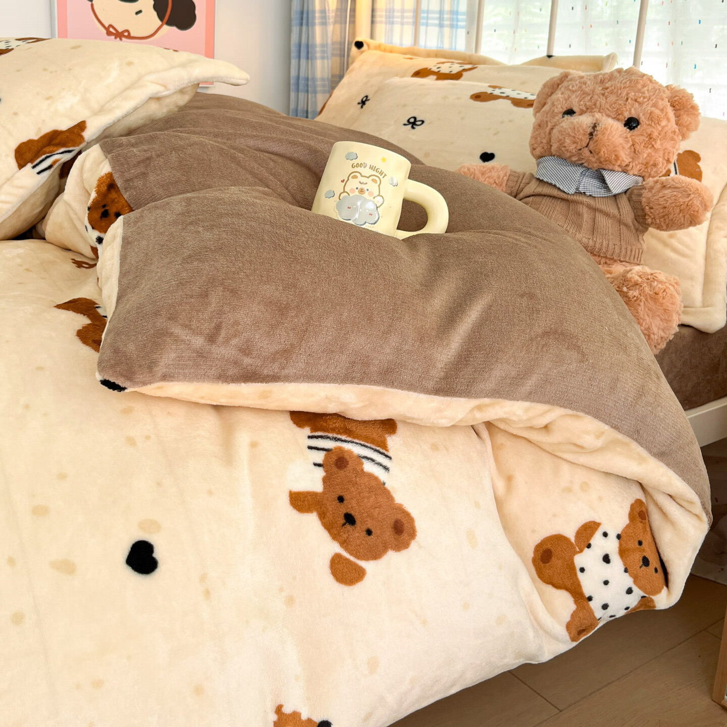 多兰诗牛奶绒四件套 秋冬保暖雪花绒单双人宿舍家用珊瑚绒床单四件套 酥酥小熊咖 1.8米 床笠款 (被套200*230cm) 四件套